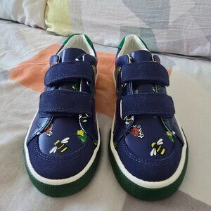 NEW Mini Boden Low Top Sneakers College Navy Bugs. Size EU 33/US 1.5